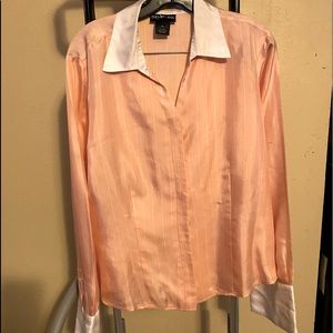 Women’s blouse